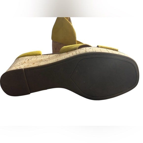 Yellow Wedge Sandals - Picture 3 of 9